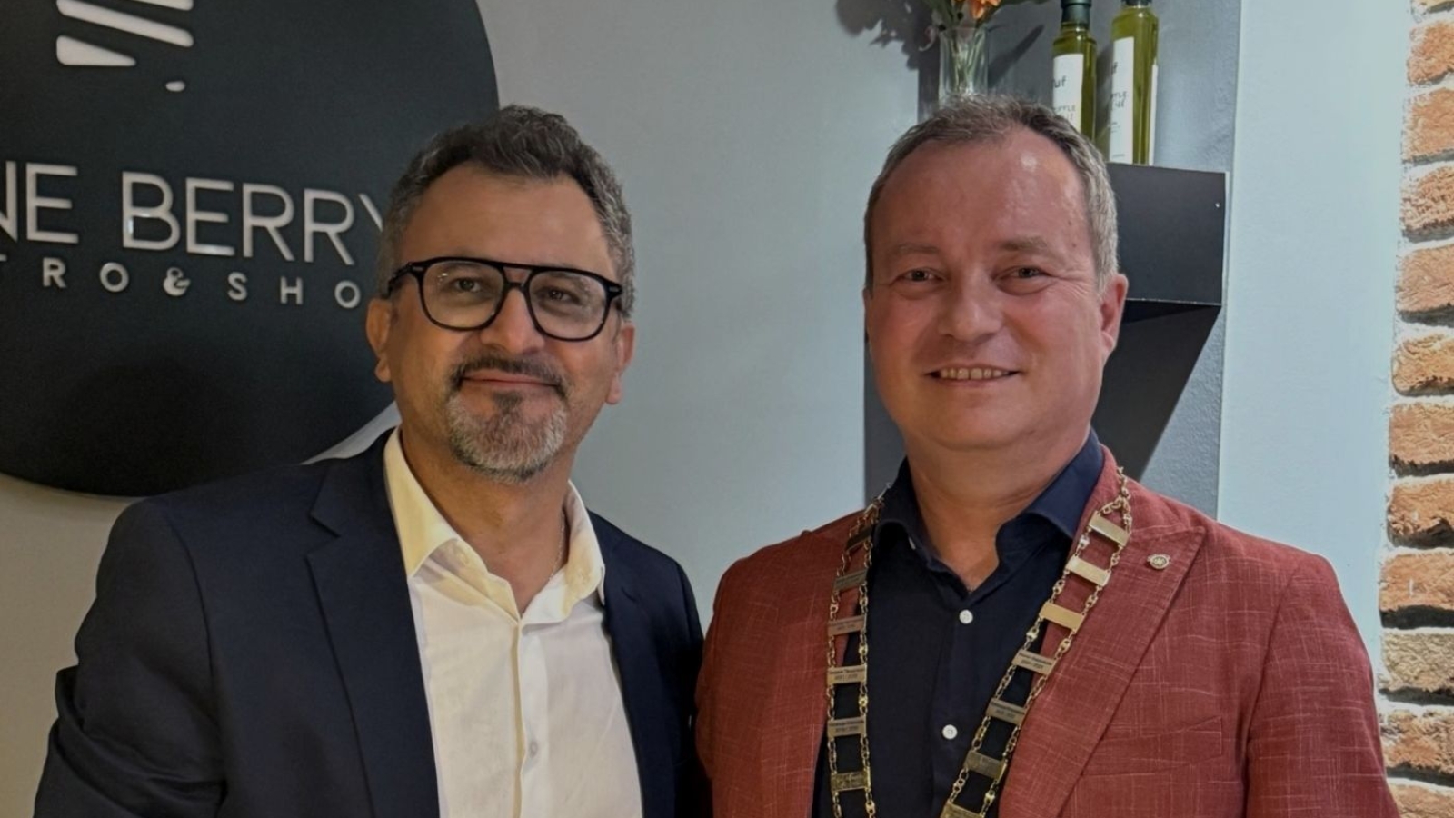 претседател